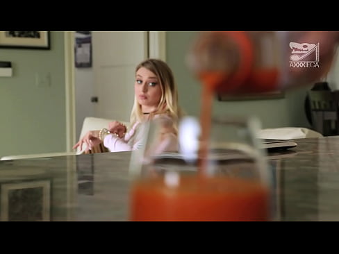 ❤️ பெரிய மார்பகங்கள் மற்றும் இறுக்கமான புஸ்ஸி கொண்ட சூடான பெண் தோல்வியுற்றவரிடமிருந்து சேவல் பெறுகிறார், ஆனால் மிகவும் கடினமாக உள்ளது ❤️❌ தரமான ஆபாச எங்களிடம் ❤