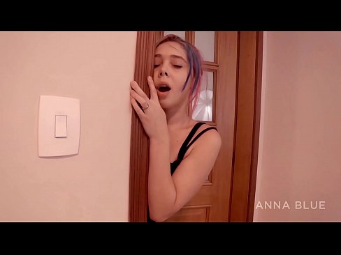 ❤️ நான் என் சகோதரனிடம் திரும்பினேன். நான் அவருடைய காதலியுடன் உடலுறவு கொண்டேன். லெஸ்பியன் திருப்பிச் செலுத்துதல். ❤️❌ தரமான ஆபாச எங்களிடம் ❤